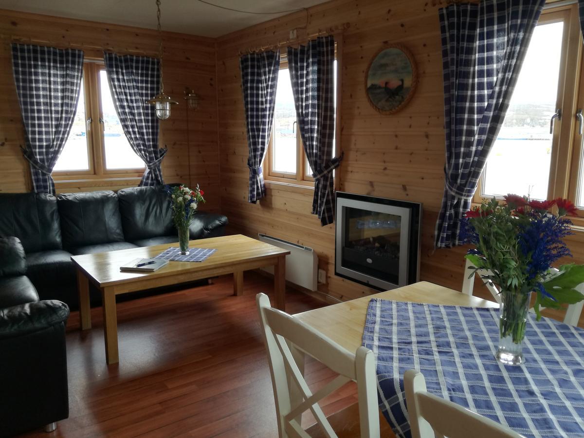 Adventure Camp Mehamn Hotel Exterior foto